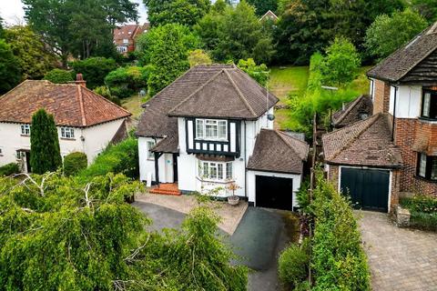 3 bedroom detached house for sale, Harestone Hill, Caterham, CR3 6DX