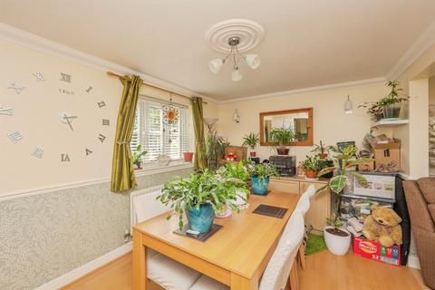 3 bedroom end of terrace house for sale, Lugger Close, Chickerell, WEYMOUTH