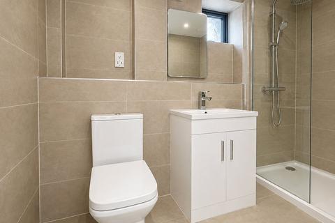 undefined, Hanworth Road, Greater London TW3