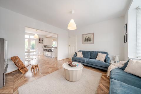 3 bedroom semi-detached house for sale, Burnt Ash Lane, Bromley