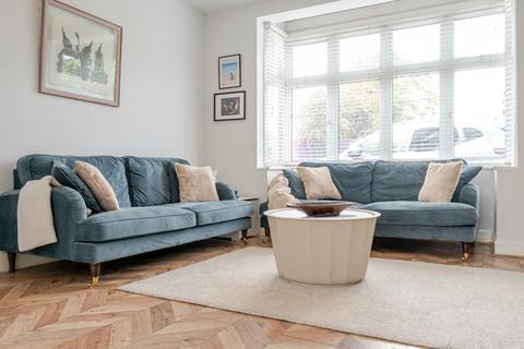 3 bedroom semi-detached house for sale, Burnt Ash Lane, Bromley