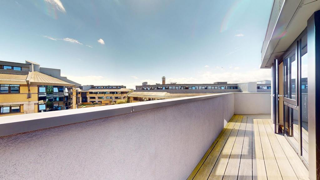 Apartment in London, Spring Grove - View 4