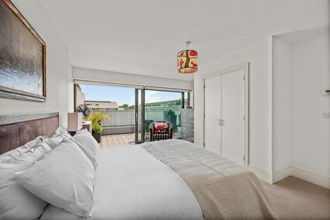 2 bedroom apartment for sale, Weststand Apartments, Highbury Stadium Square, Islington, London, N5
