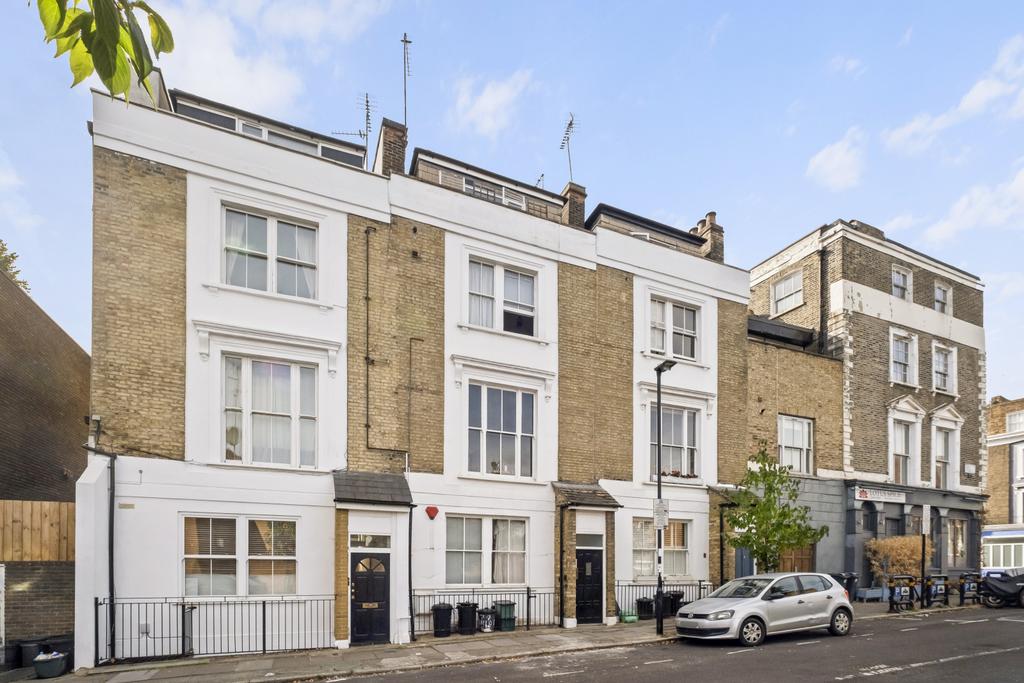 Apartment in London - View 2