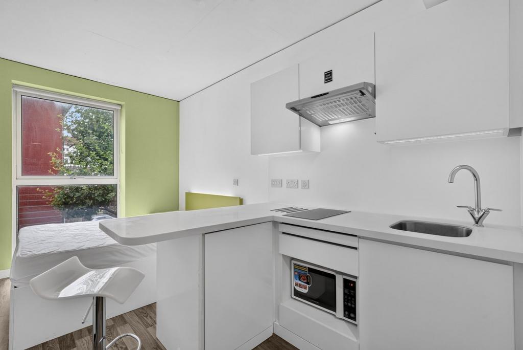 Apartment in London - View 2