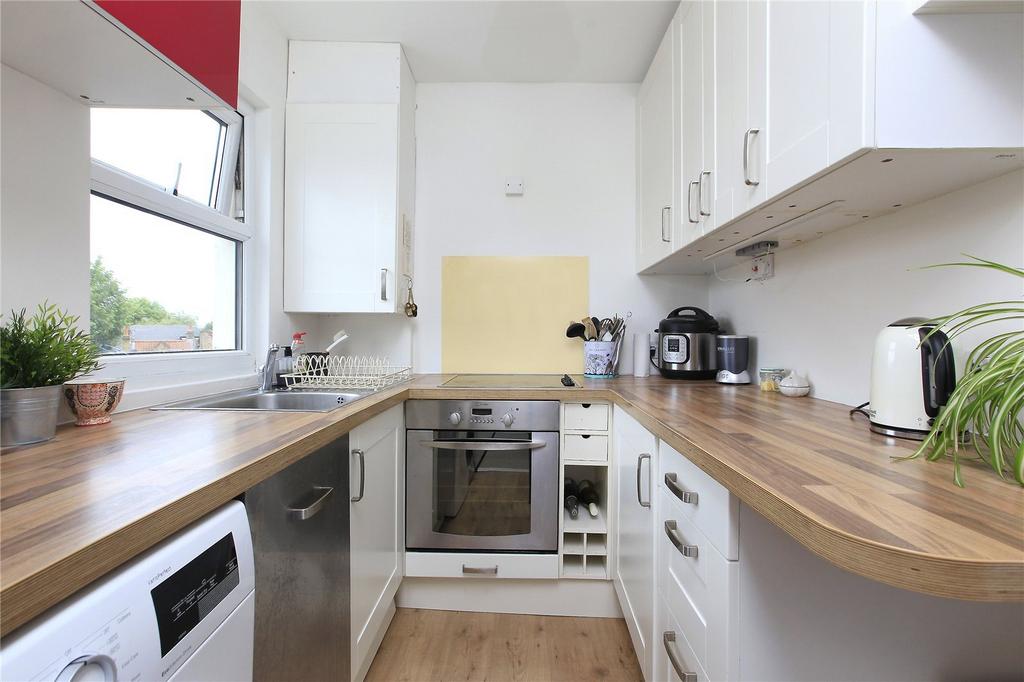 Apartment in London - View 2