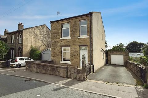 3 bedroom detached house for sale, Crowtrees Lane, Rastrick, Brighouse, HD6