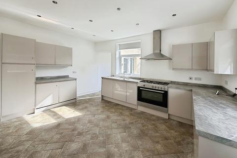 3 bedroom detached house for sale, Crowtrees Lane, Rastrick, Brighouse, HD6