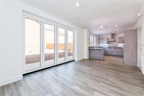4 bedroom semi-detached house for sale, Chudleigh Road, Alphington, Exeter, Devon, EX2