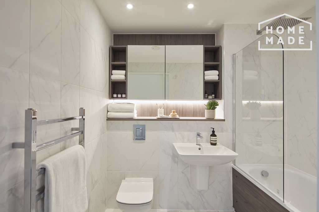Apartment in Manchester, City Centre - View 5