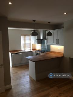 undefined, Crowther Avenue, Brentford, TW8
