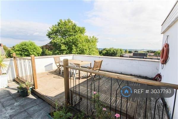 Apartment in Southampton - View 2
