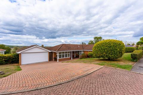 4 bedroom detached bungalow for sale, Abbotts Close, Rochester, ME1