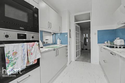 3 bedroom terraced house for sale, Great Knightleys, Basildon