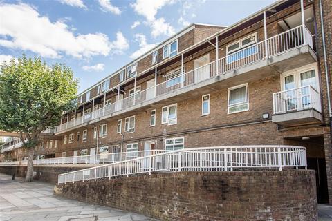 3 bedroom maisonette for sale, Gough Walk, Poplar, E14