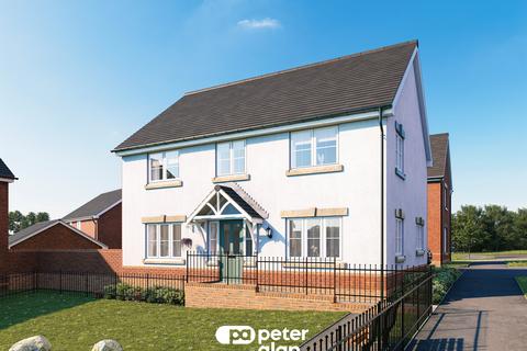 4 bedroom detached house for sale, Glan Llyn, Tredegar