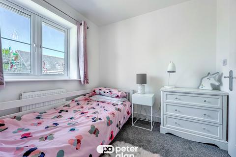 4 bedroom detached house for sale, Glan Llyn, Tredegar