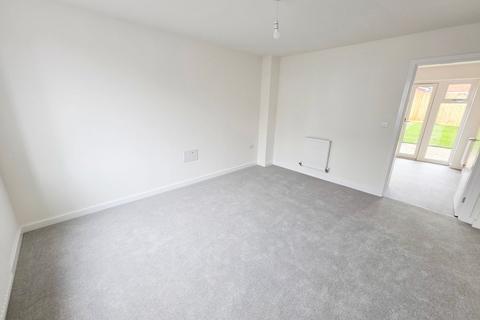 3 bedroom semi-detached house to rent, Furrow Place, Wimborne, BH21
