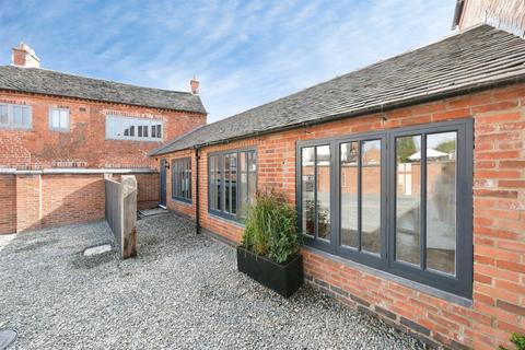 1 bedroom barn conversion for sale, Derby Road, Melbourne, Derby