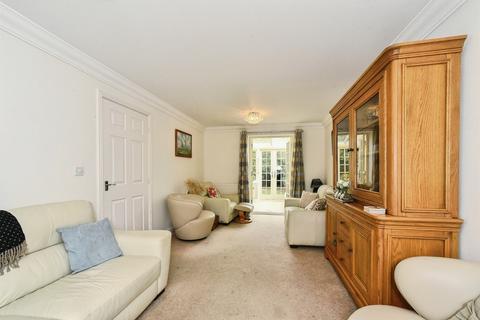 3 bedroom detached house for sale, The Wern, Lechlade