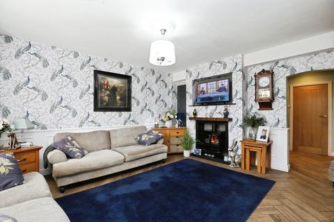 2 bedroom semi-detached house for sale, Hallshaw Avenue, Cheshire, CW1