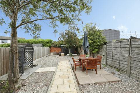 2 bedroom semi-detached house for sale, Hallshaw Avenue, Cheshire, CW1
