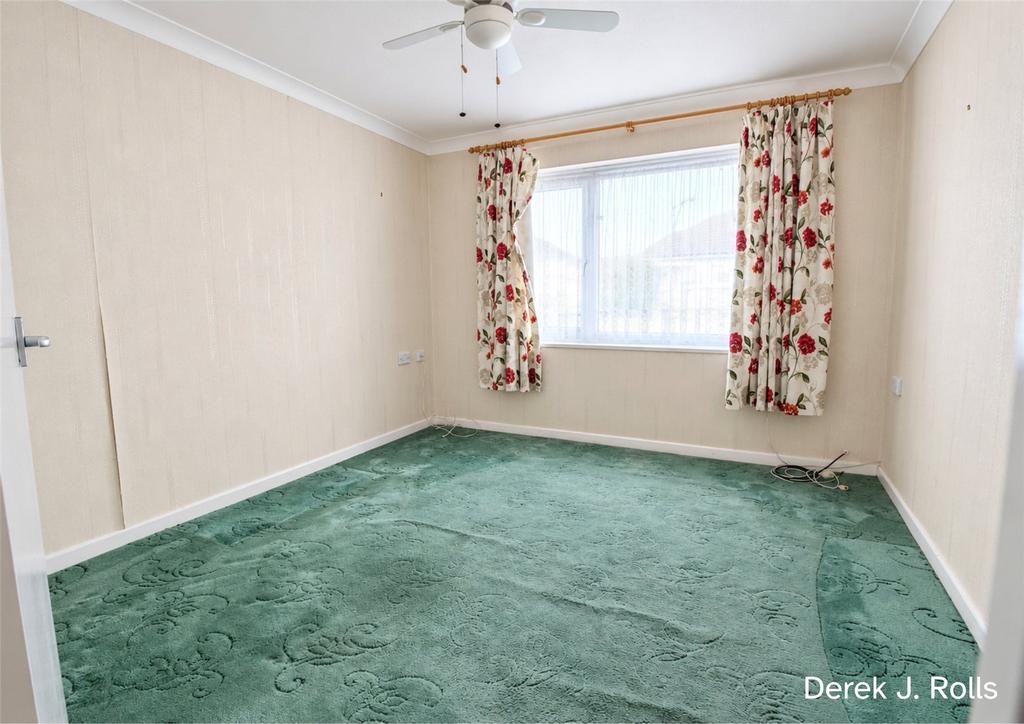 Apartment in Dorset - View 2