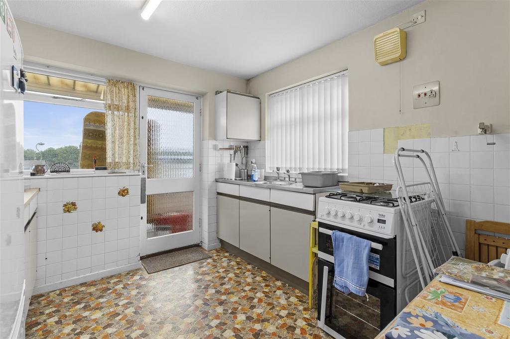 House in Hailsham - View 3