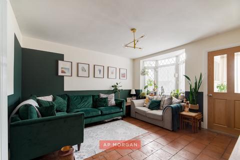 2 bedroom semi-detached house for sale, Bridgnorth Road, Wollaston, Dudley, West Midlands, DY8