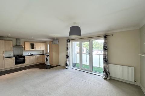 2 bedroom flat to rent, Surrey Road, Bournemouth, BH4