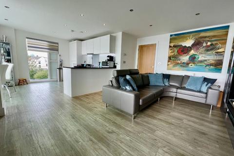 2 bedroom flat to rent, Beacon Road, Bournemouth, Dorset, BH2