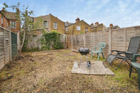 undefined, Argyle Avenue, Hounslow TW3