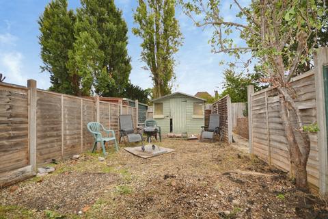 undefined, Argyle Avenue, Hounslow TW3