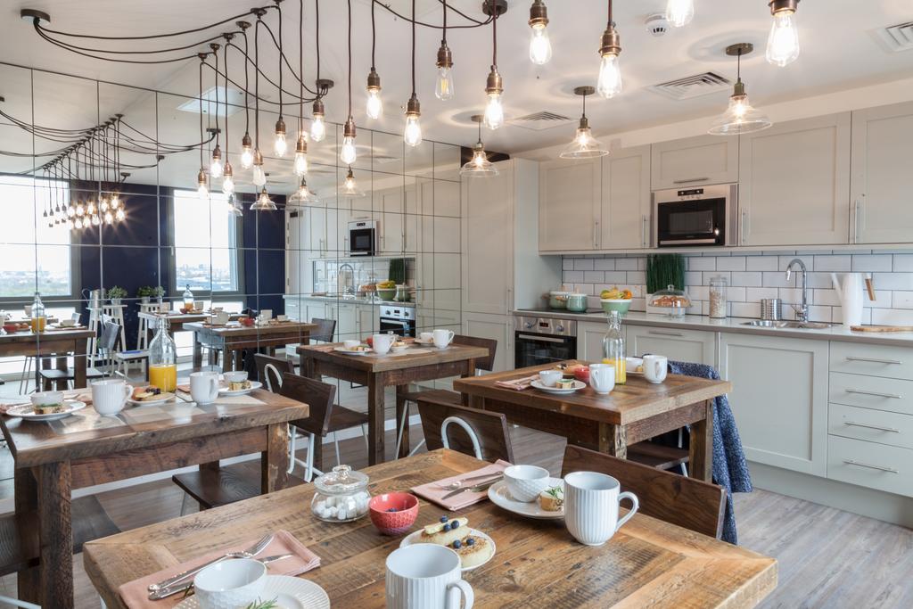 Apartment in London - More