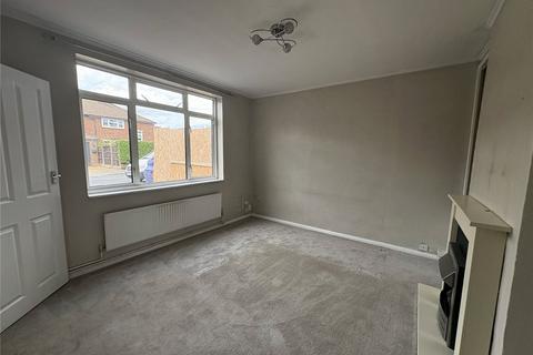 3 bedroom terraced house to rent, Bateson Way, Woking, Surrey, GU21