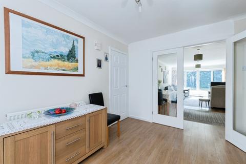 2 bedroom ground floor flat for sale, Richmond Park Road, Bournemouth