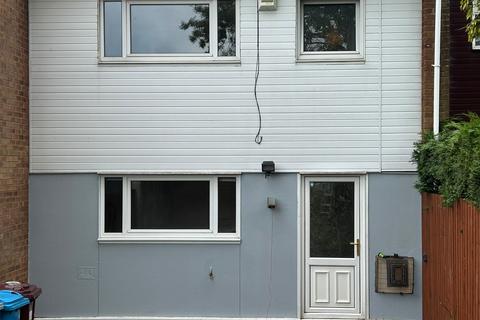 3 bedroom terraced house to rent - Tiree, East Kilbride G74