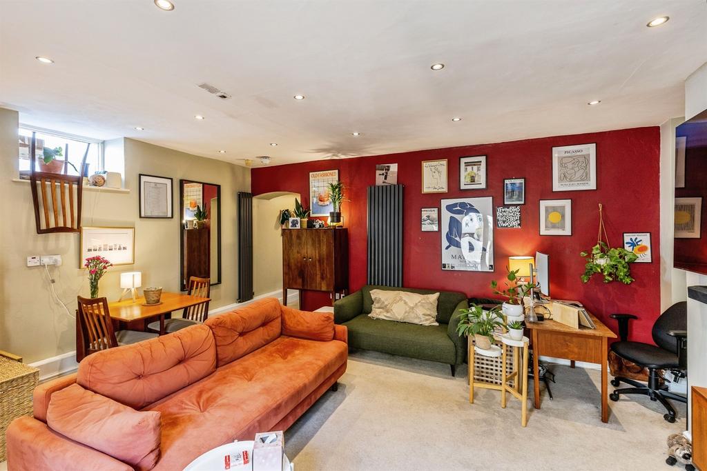 Apartment in Bristol, Tyndall's Park, Spike Island - View 3