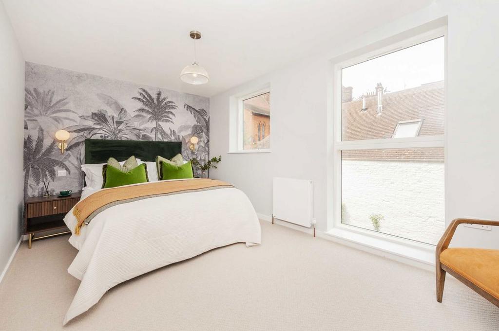 House in London - View 5