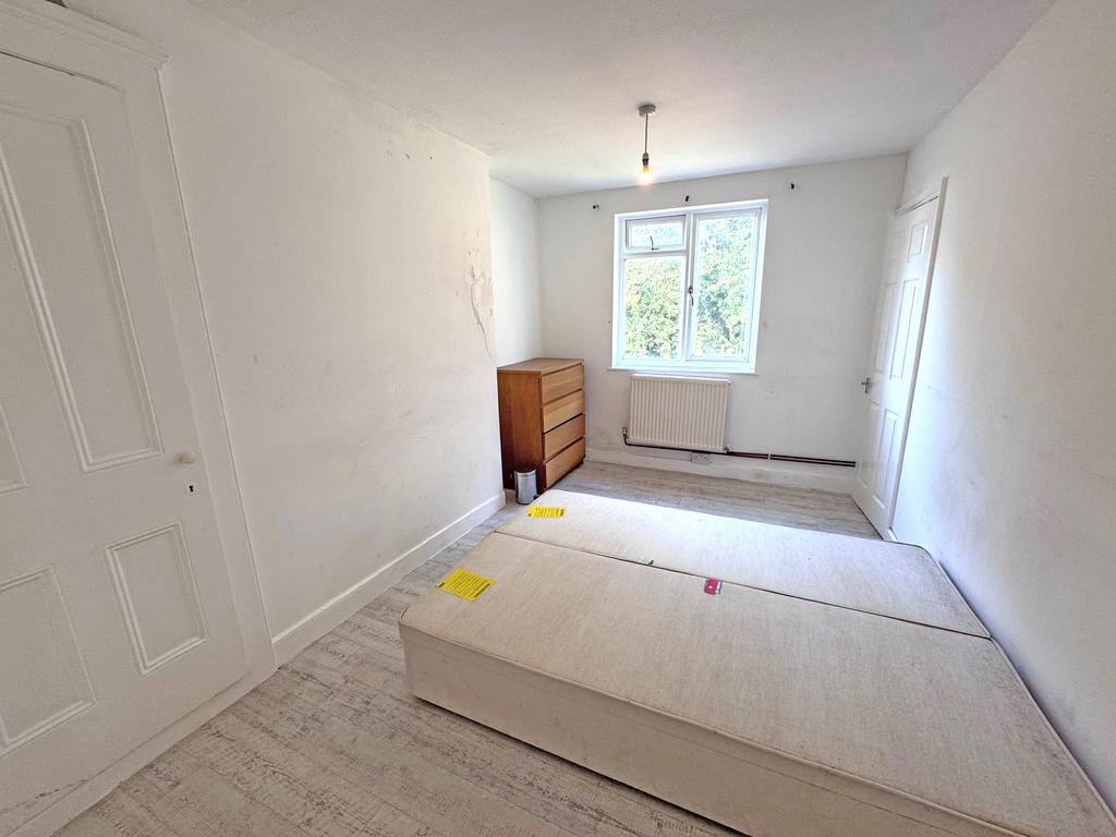 Apartment in Brighton - View 4