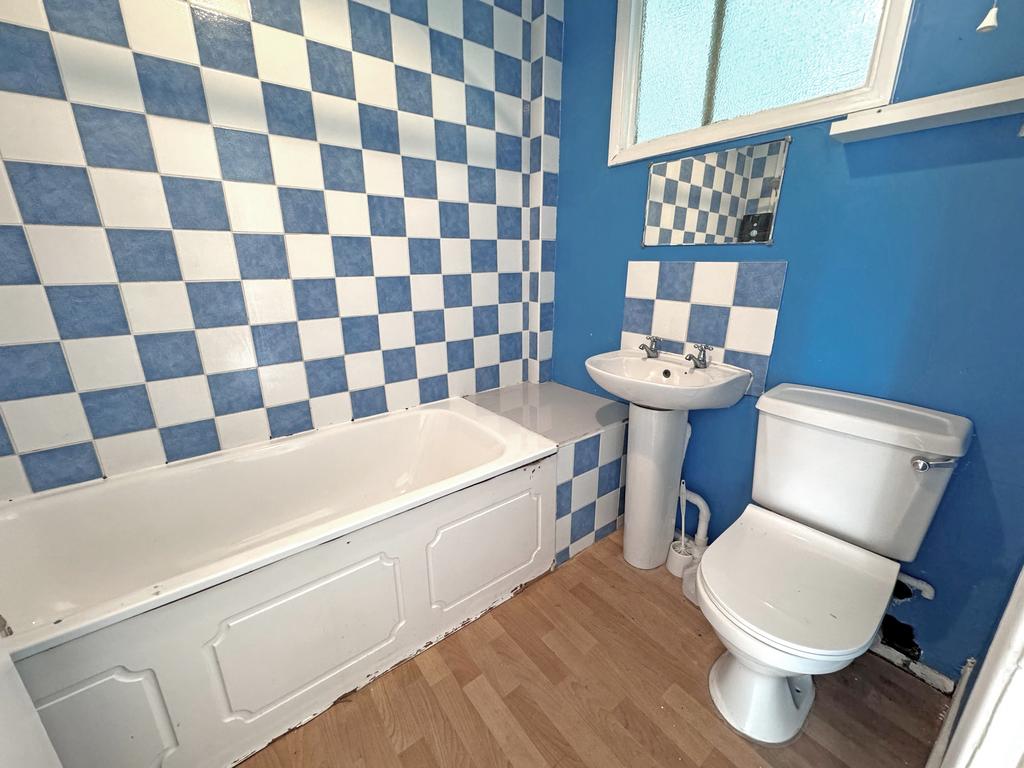 Apartment in Brighton - More