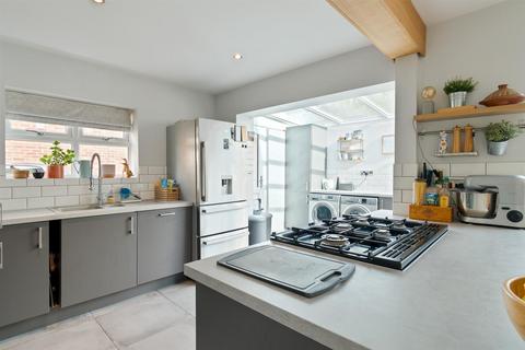 3 bedroom semi-detached house for sale, The Avenue, Aylesford