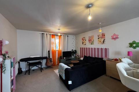 2 bedroom flat to rent, Mallard Close Crofts End, Bristol BS5