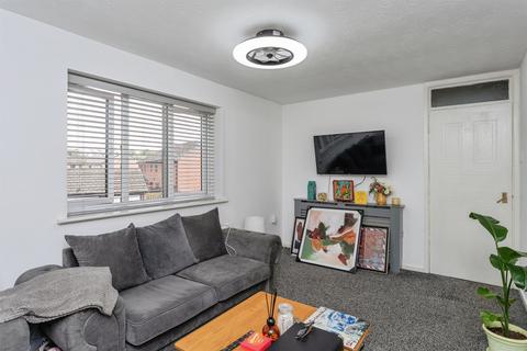 1 bedroom flat for sale, Wetherby Close, Chester