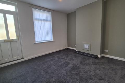 2 bedroom terraced house to rent, St. Lukes Terrace, GREAT YARMOUTH