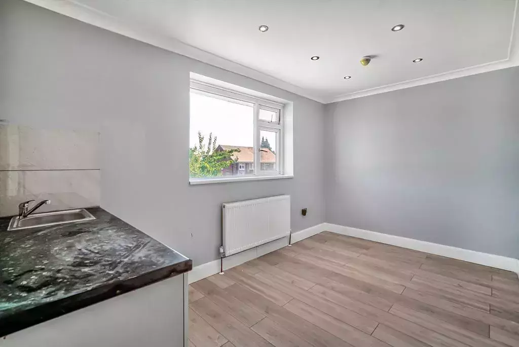 House in Northolt - View 5