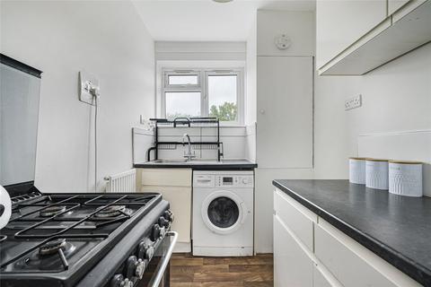 2 bedroom apartment for sale, St. Asaph Road, London, SE4