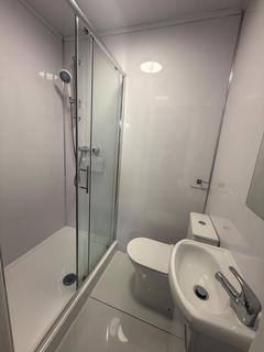 1 bedroom in a house share to rent, Sutton Road, Hounslow TW5