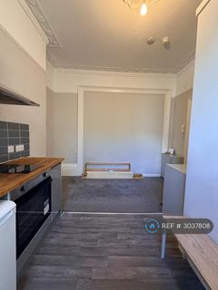 Studio to rent, Lansdowne Place, Hove, BN3
