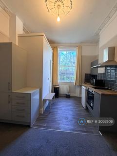 Studio to rent, Lansdowne Place, Hove, BN3
